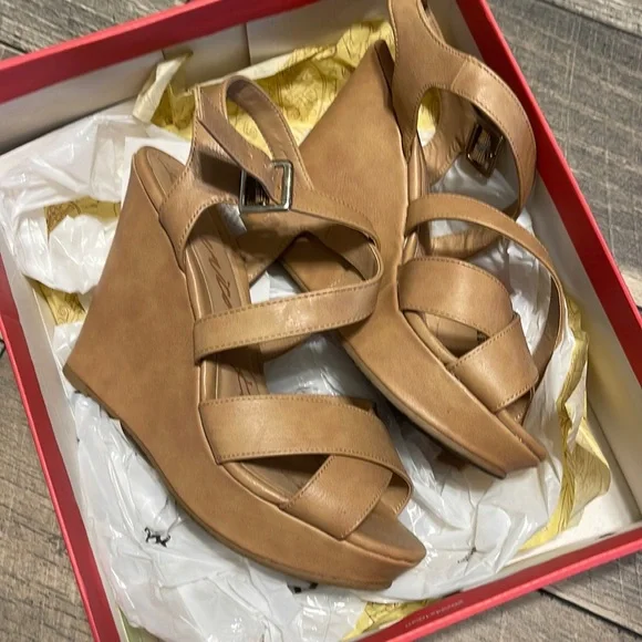 American Rag - Picture 1 of 5